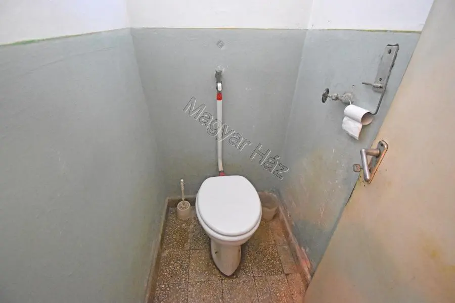 House Of 100 M² With A Garden In Gyékényes, Somogy