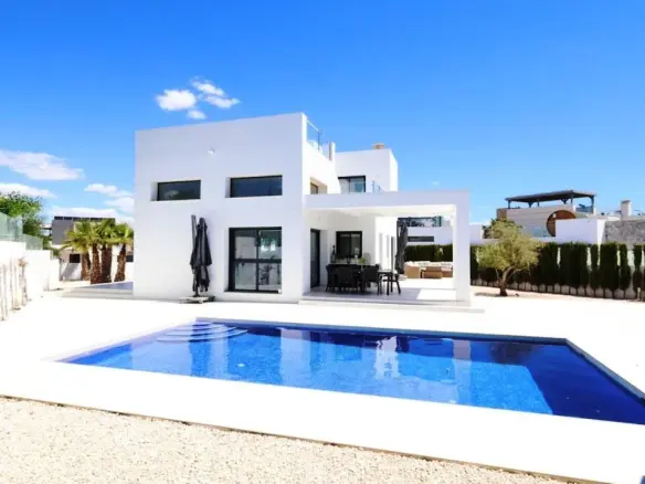 Villa Of 162 M² In Ciudad Quesada