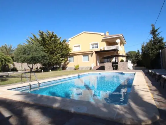 Villa Of 440 M² In Cabo Roig, Spain