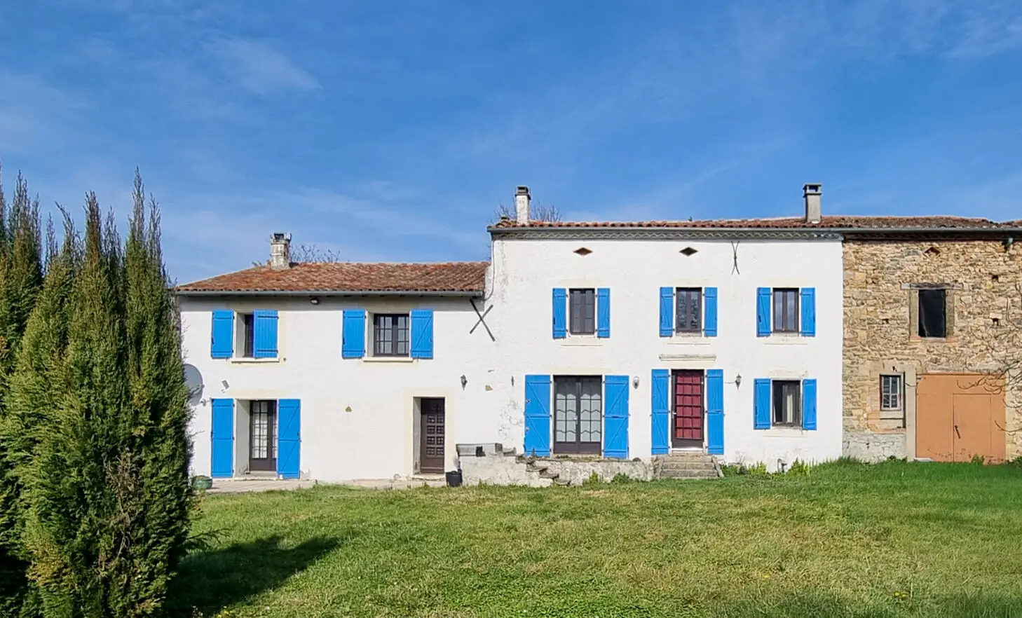 8-bedroom Farmhouse With Pool And Gardens, Scenic Location