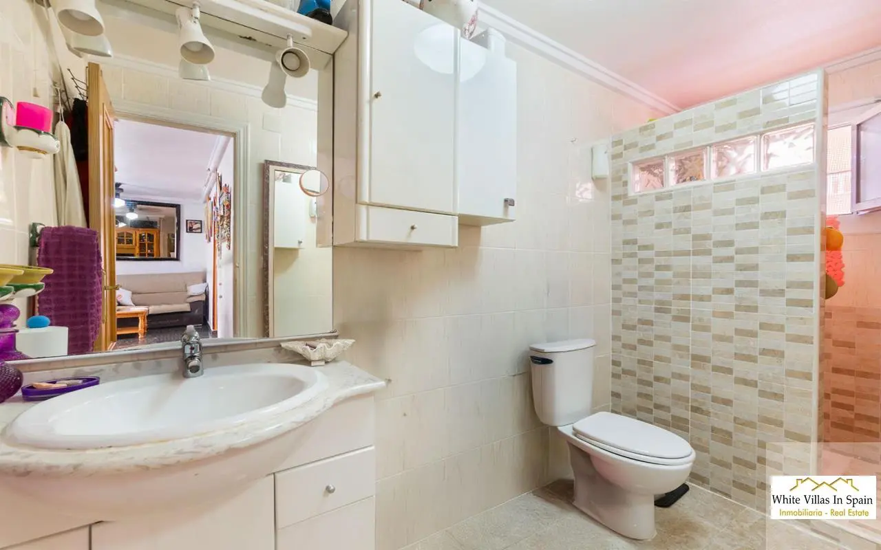 Apartment Of 65 M² In Punta Prima, Spain