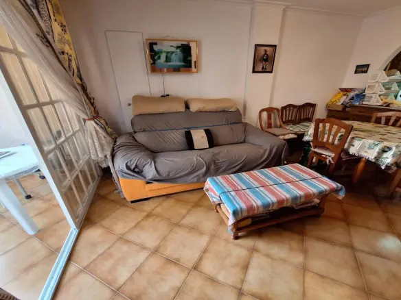 Apartment Of 77 M² With Sea Views In Torrevieja, Spain