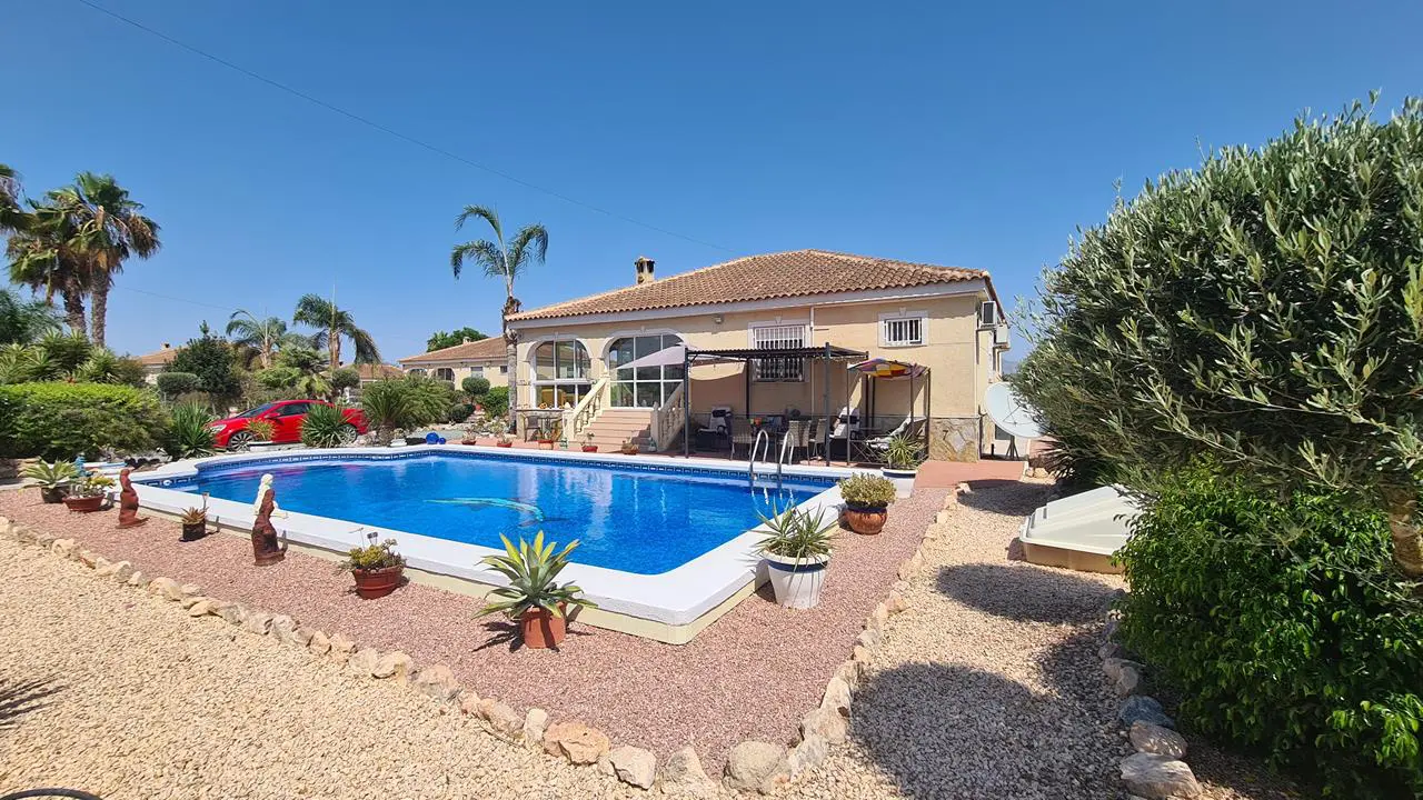 Villa Of 140 M² In Catral, Spain