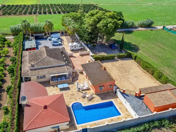Country House Of 300 M² In Rojales, Spain
