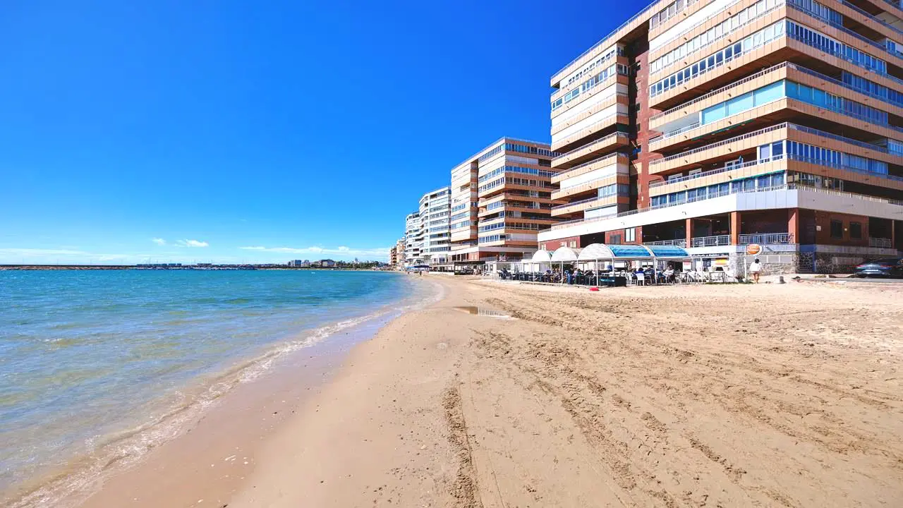 Apartment Of 115 M² In Torrevieja