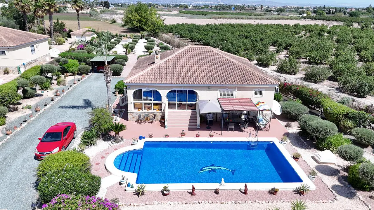 Villa Of 140 M² In Catral, Spain
