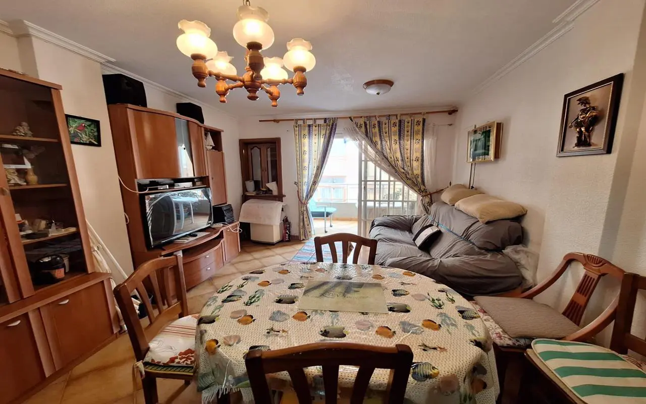 Apartment Of 77 M² With Sea Views In Torrevieja, Spain