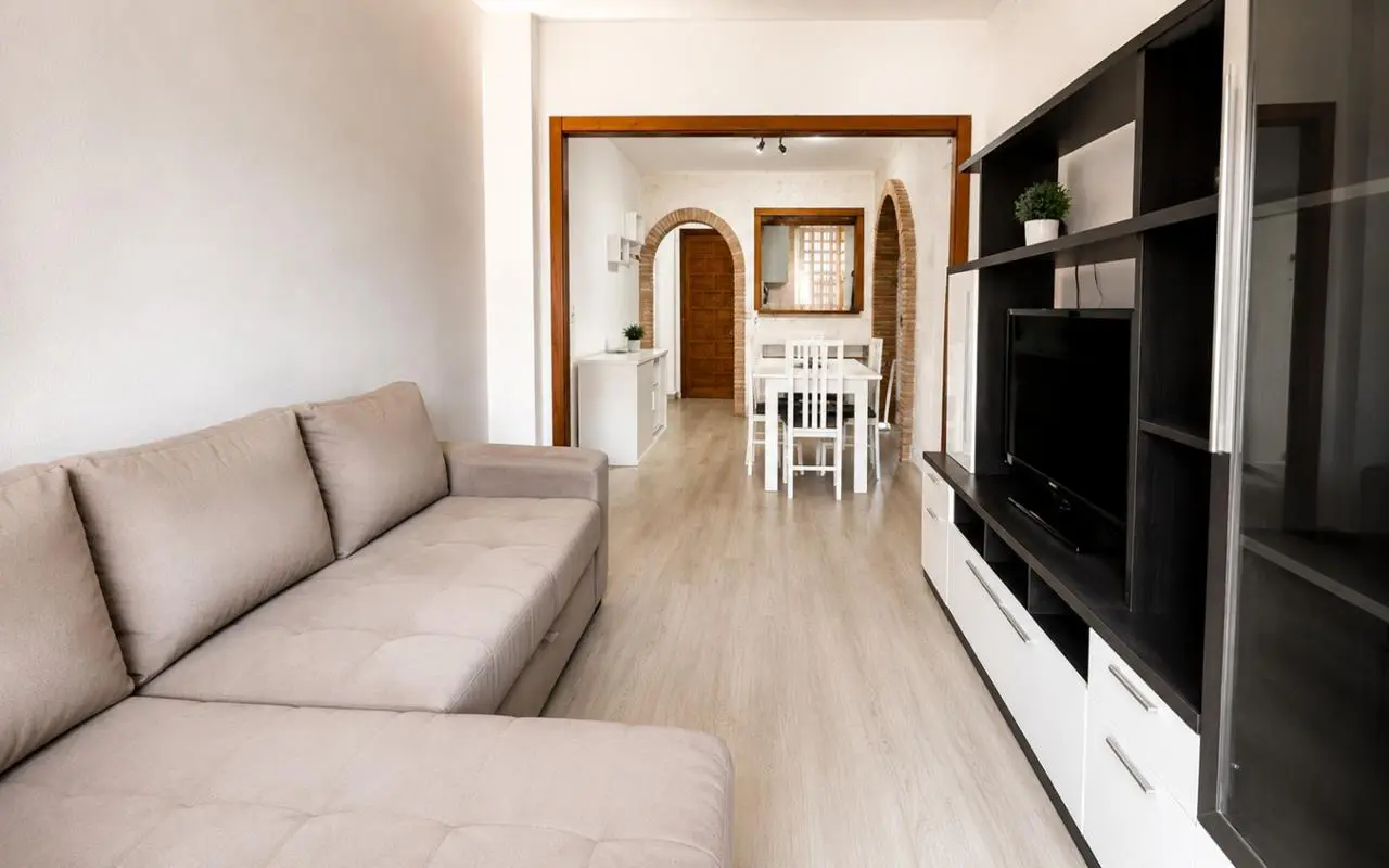 Apartment Of 75 M² In Torrevieja, Spain