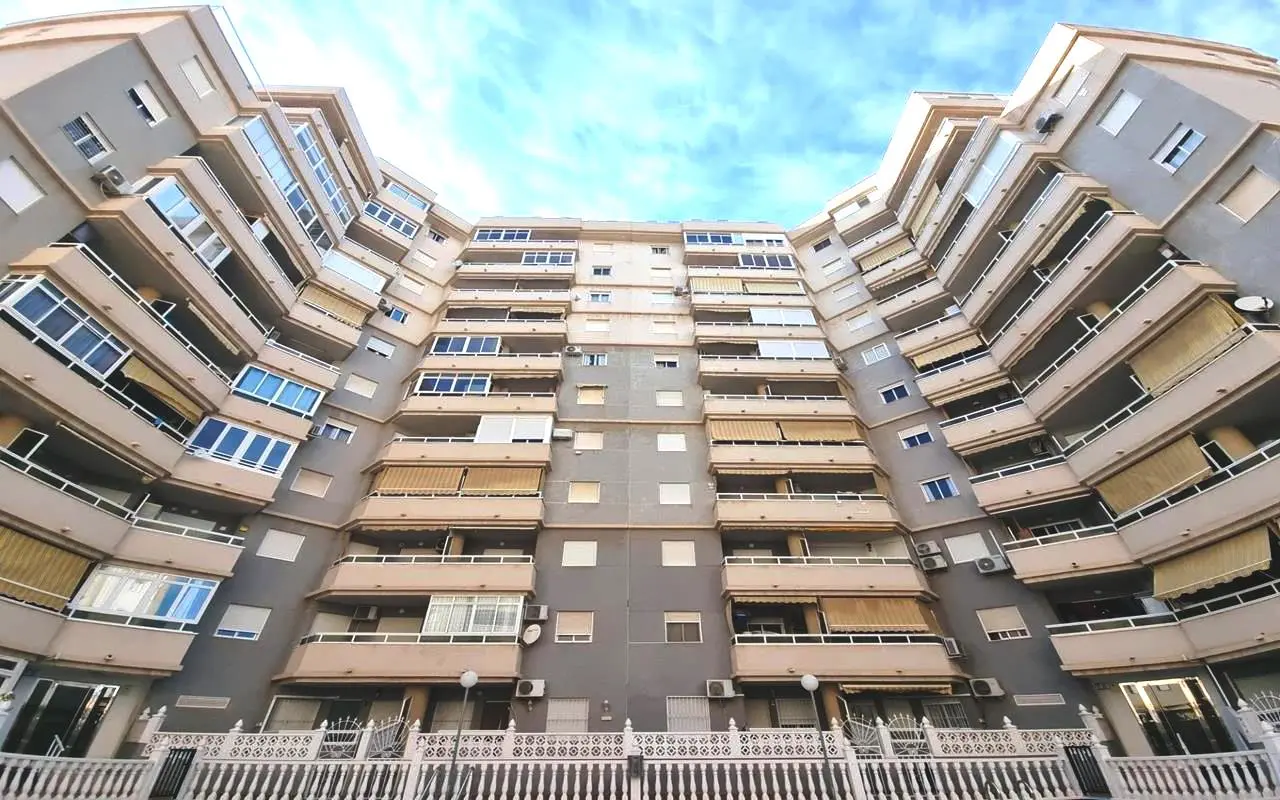 Apartment Of 53 M² In Torrevieja