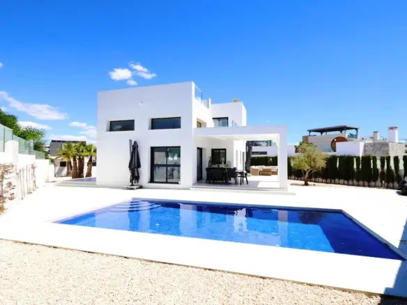 Villa Of 162 M² In Ciudad Quesada