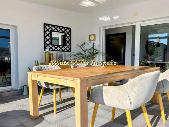 Penthouse Of 85 M² In Torrevieja, Spain