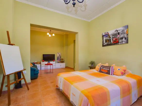 Villa Of 300 M² In San Miguel De Salinas, Spain