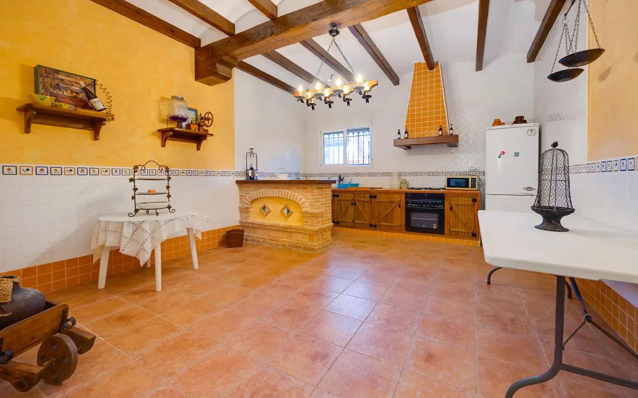 Villa Of 300 M² In San Miguel De Salinas, Spain