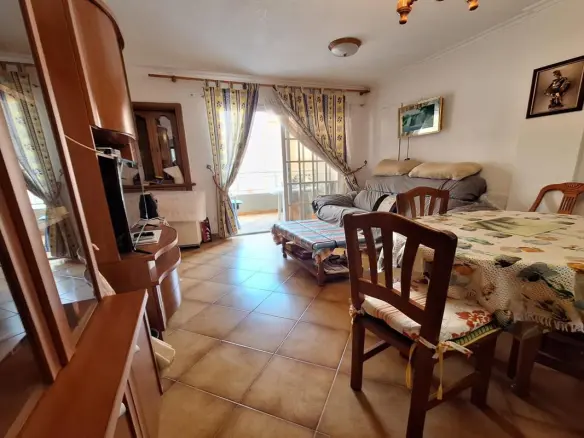 Apartment Of 77 M² With Sea Views In Torrevieja, Spain