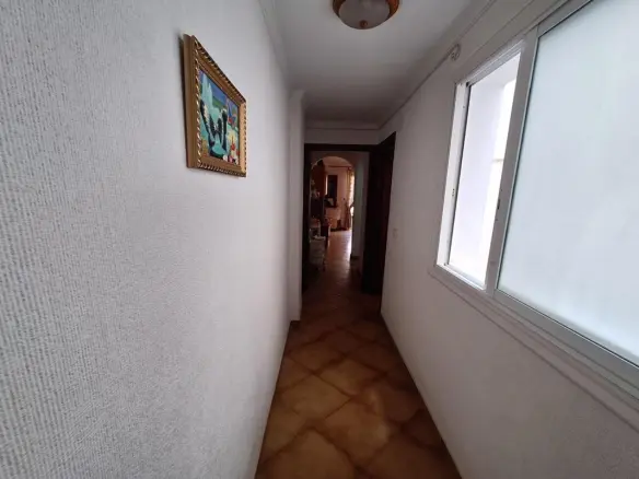 Apartment Of 77 M² With Sea Views In Torrevieja, Spain