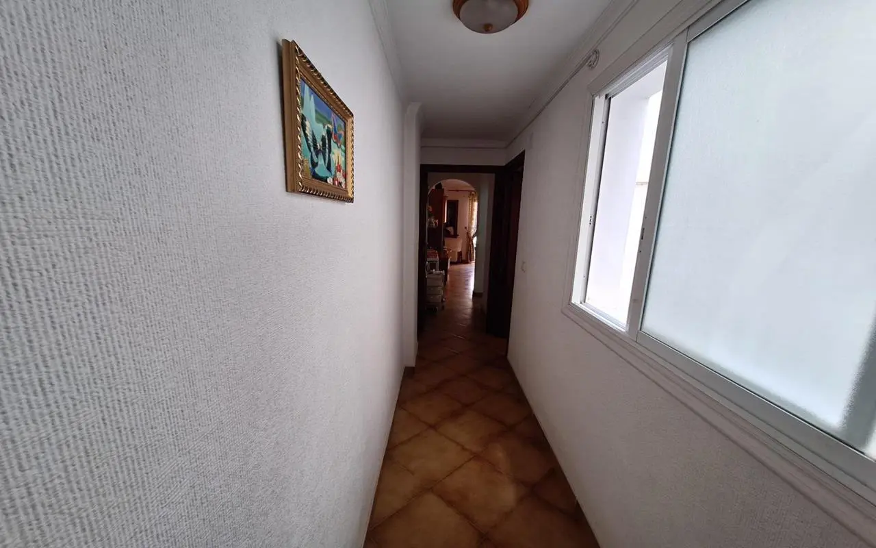Apartment Of 77 M² With Sea Views In Torrevieja, Spain