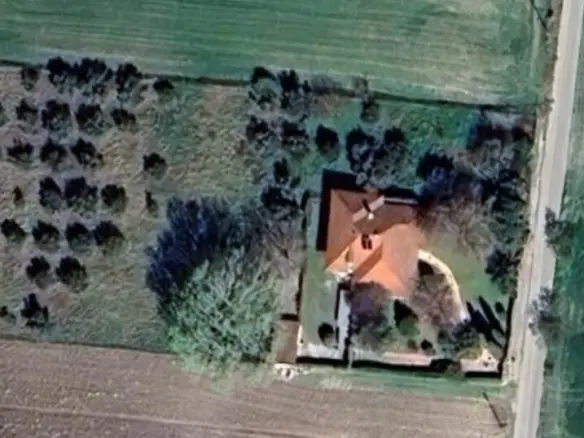 3-bedroom Detached House In Katerini, Greece (378 M²)