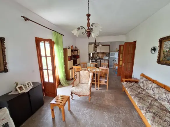 Complex In Corfu, Greece (250 M²)