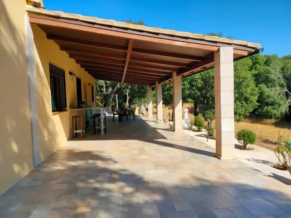 Detached House Of 160 M² With Features In Fuencaliente, Spain