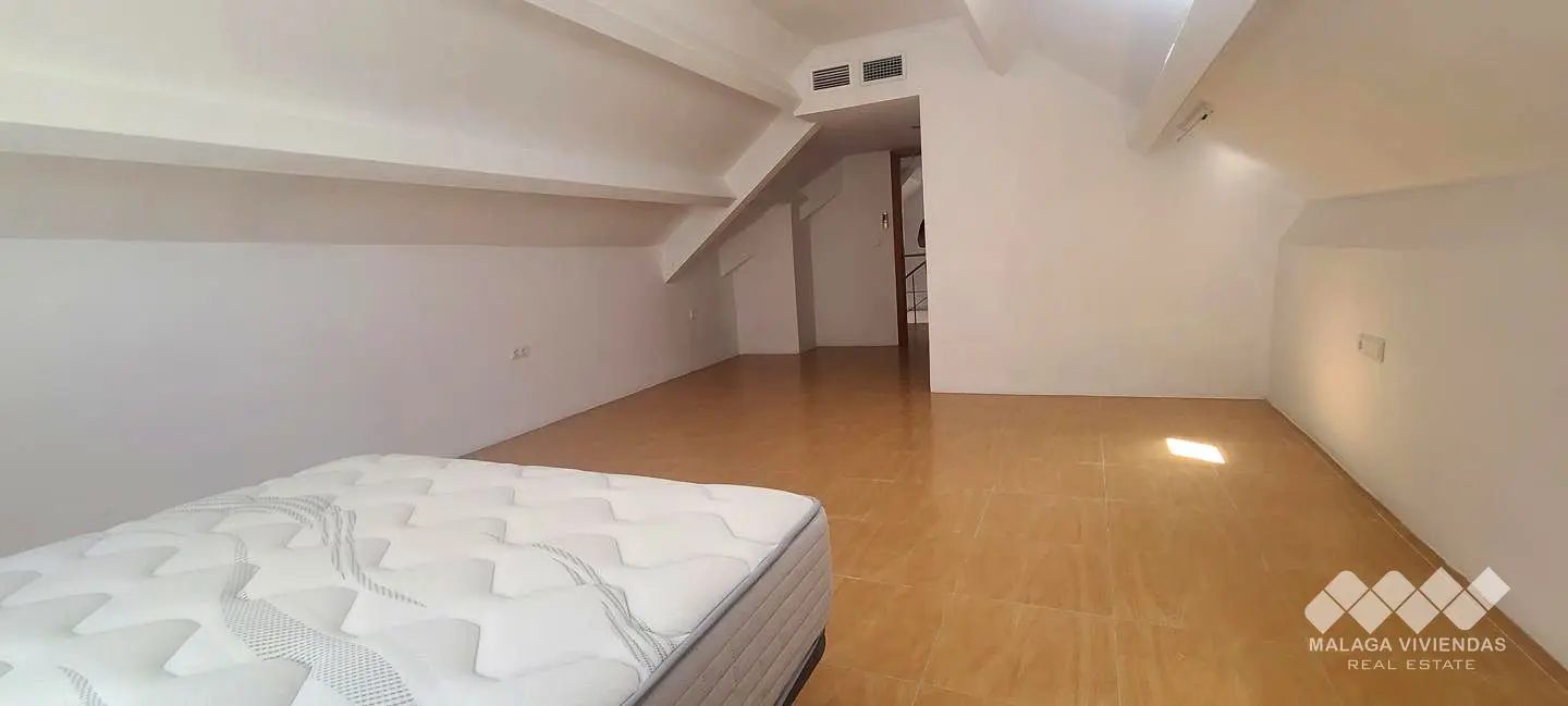 Penthouse Of 250 M² In Benalmádena, Spain