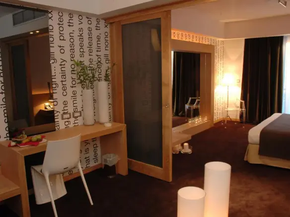 Hotel Of 100 M² With Rooms In Xanthi