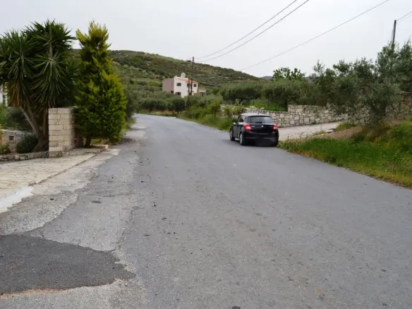 Land Of 3020 M² In Crete