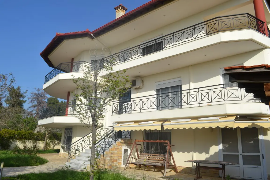 Detached House Of 480 M² In Chalkidiki