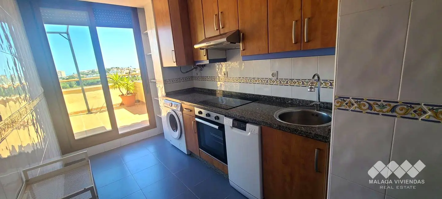 Penthouse Of 250 M² In Benalmádena, Spain