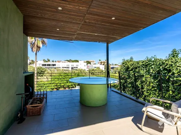 5-bedroom Villa In Mijas, Spain (443 M²)