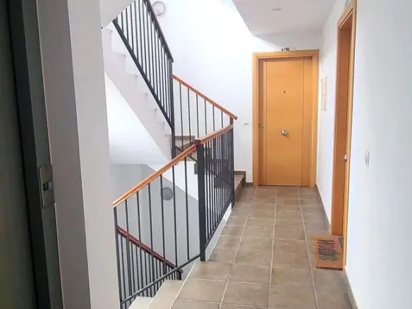 2-bedroom Office In Alhaurín El Grande, Spain (70 M²)