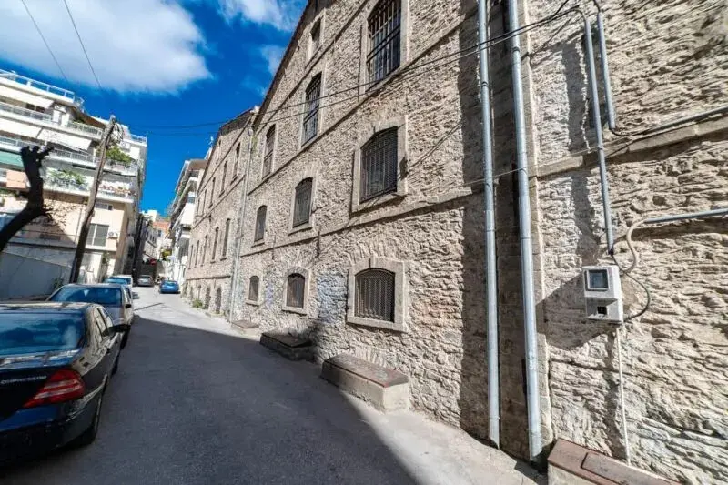 Building Of 830 M² In Kavala