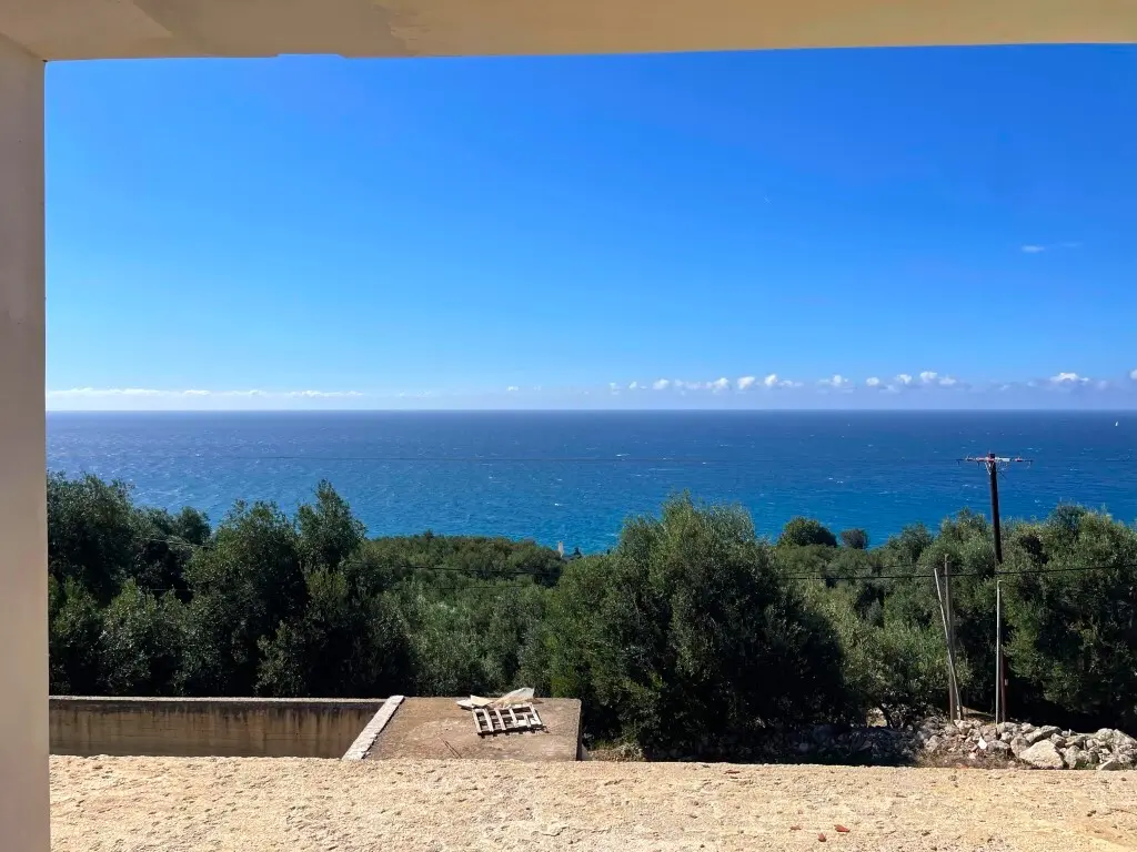 Villa Of 290 M² In Corfu