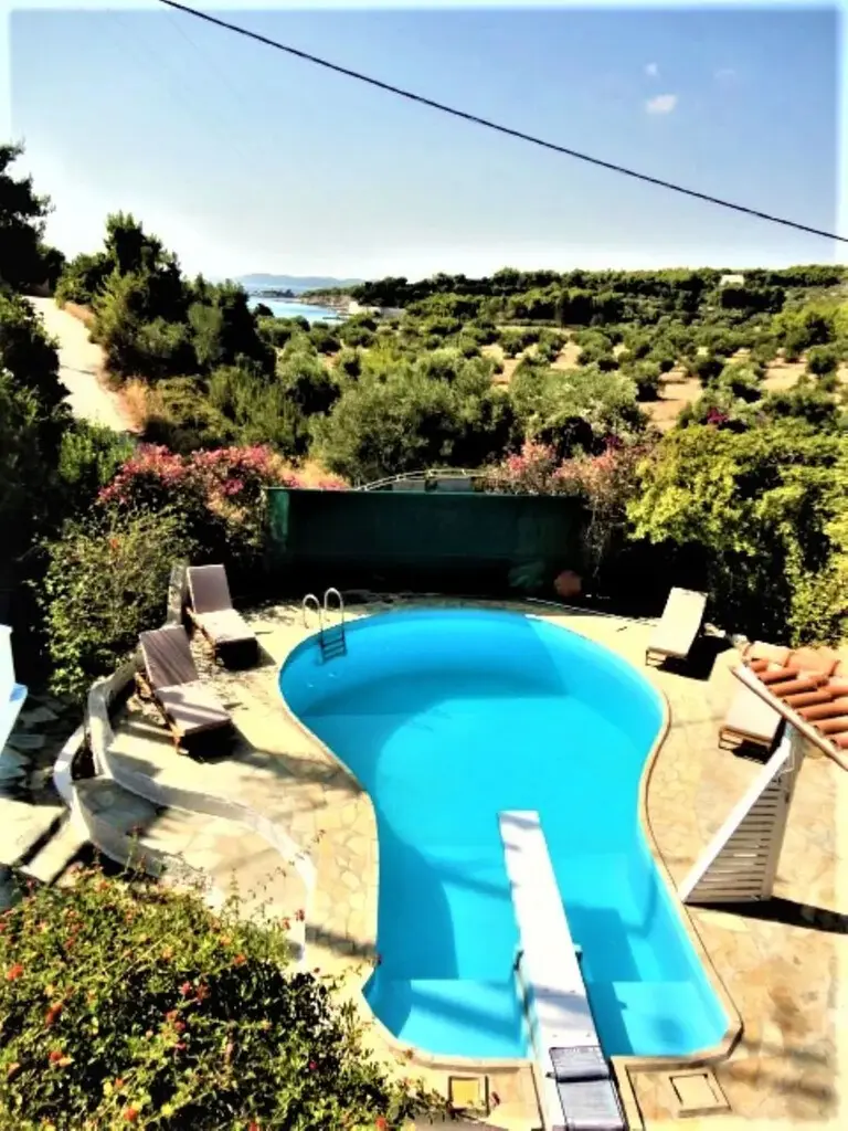 Detached House Of 218 M² In Peloponnese