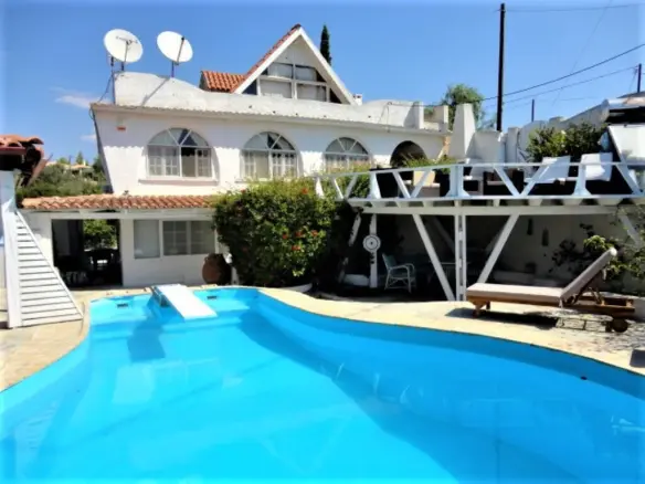 Detached House Of 218 M² In Peloponnese