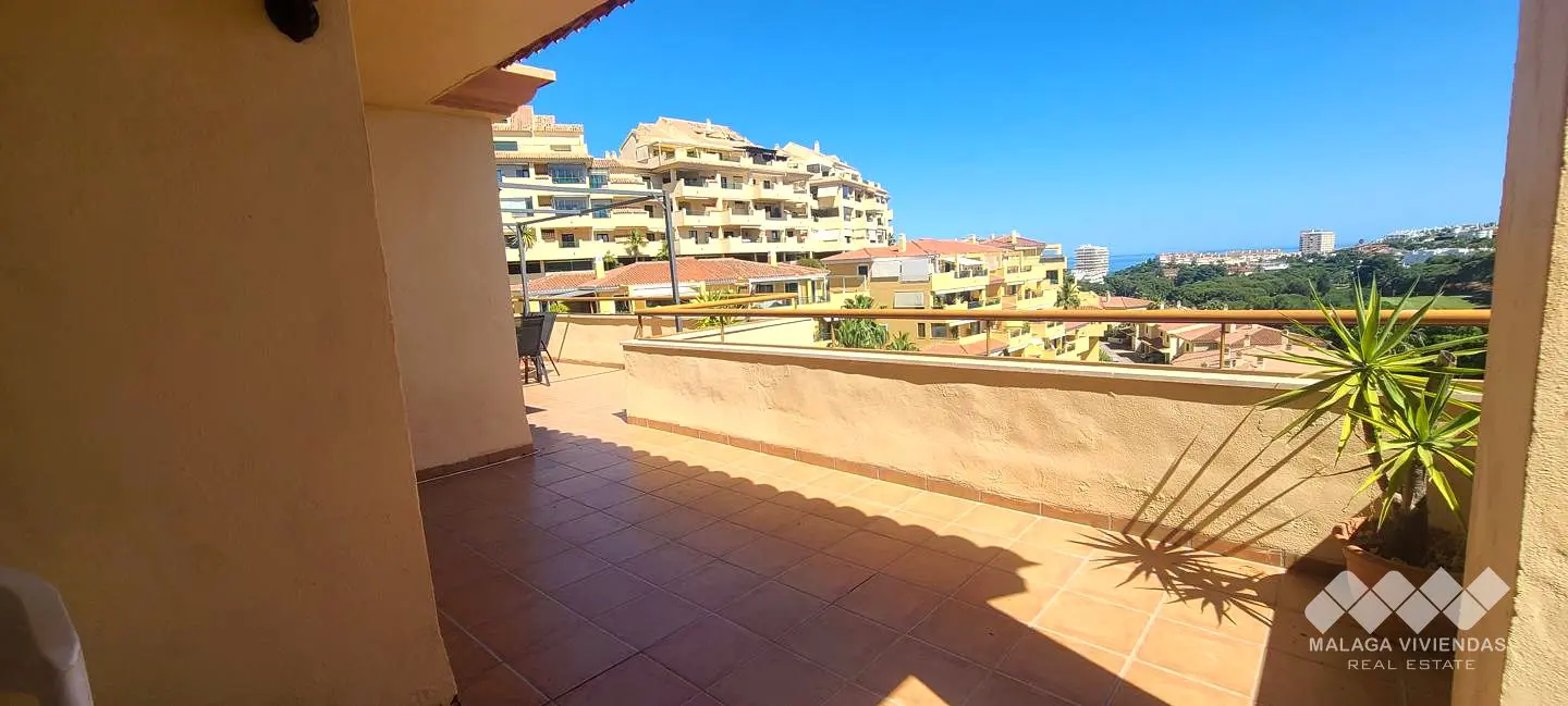 Penthouse Of 250 M² In Benalmádena, Spain
