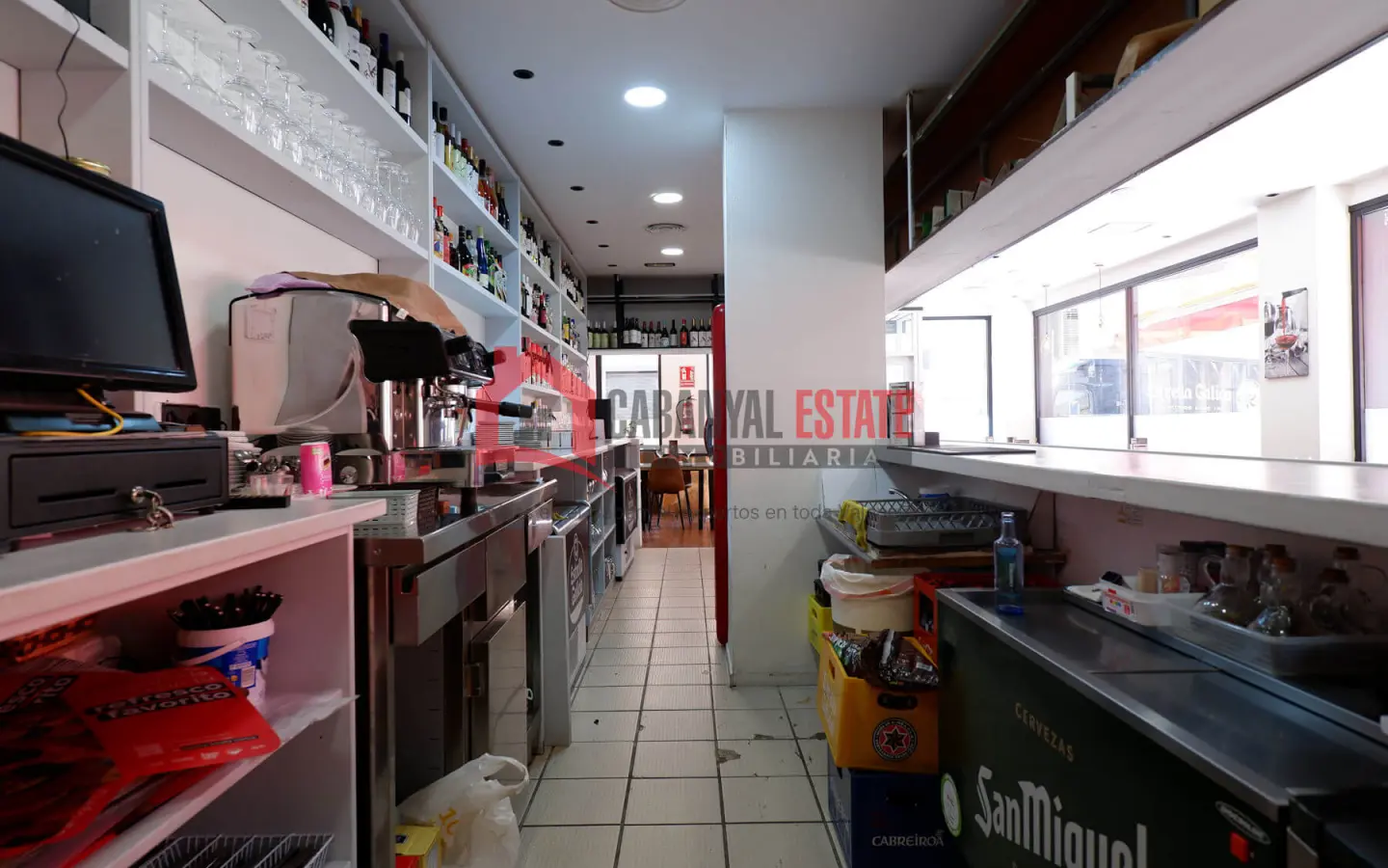 Commercial Premises Of 154 M² In Port De Sagunt, Spain