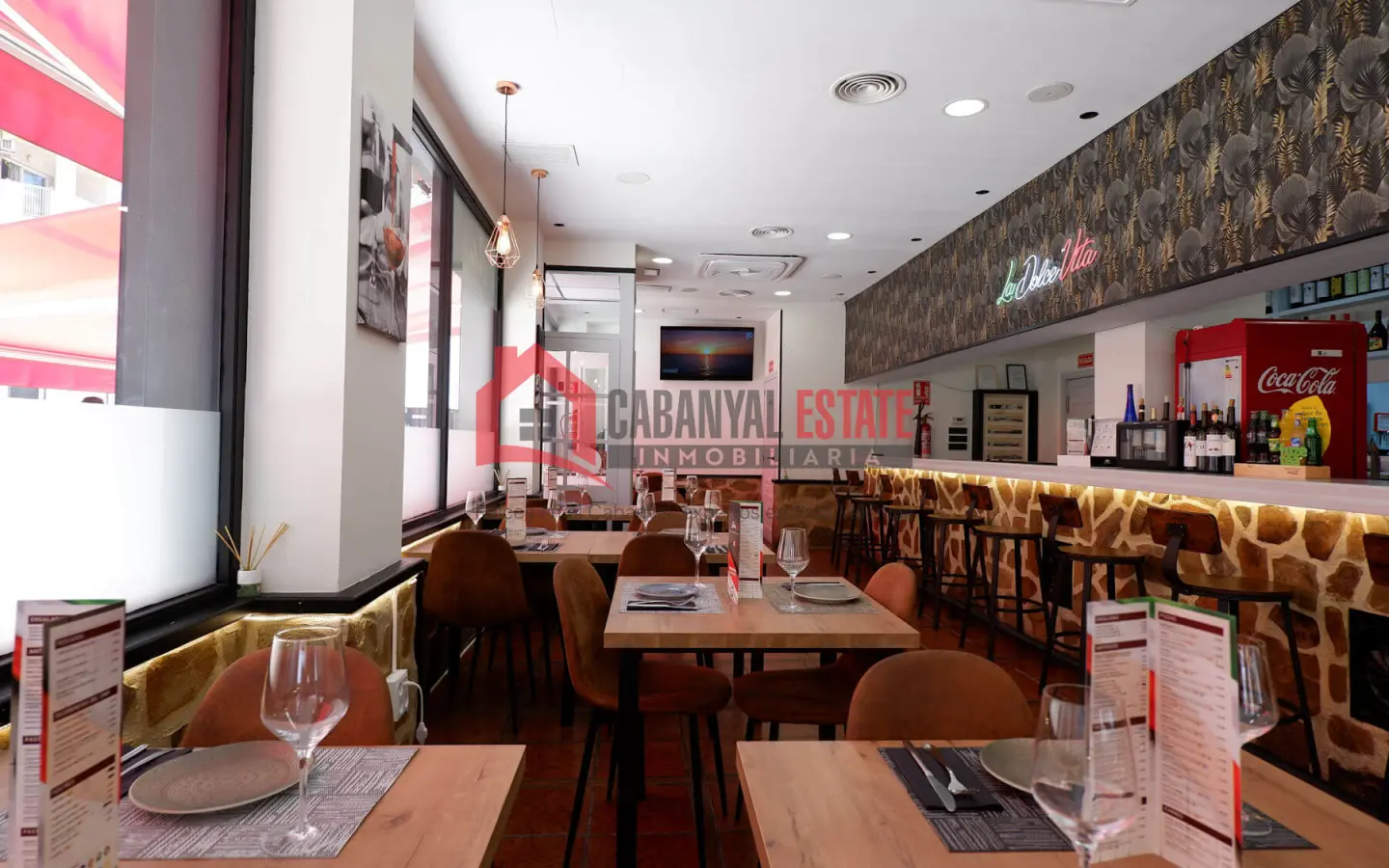 Commercial Premises Of 154 M² In Port De Sagunt, Spain