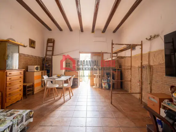 Apartment Of 82 M² In Valencia, Spain