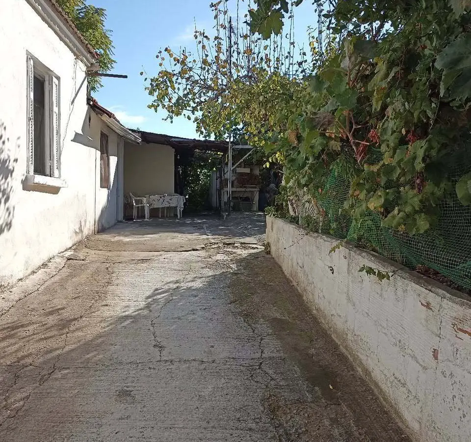 2-bedroom Detached House In Giannitsa, Greece (60 M²)