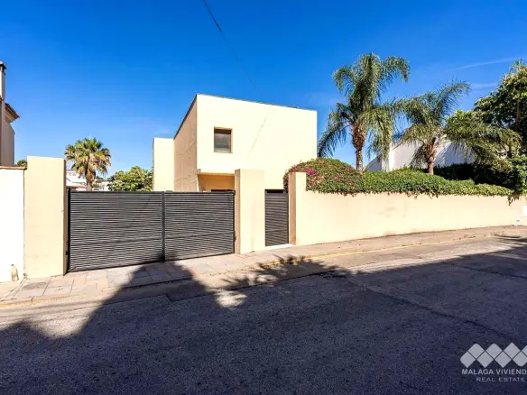 5-bedroom Villa In Mijas, Spain (443 M²)