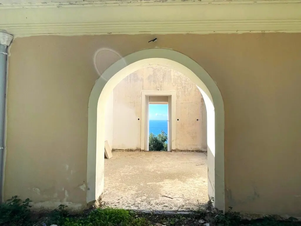 Villa Of 290 M² In Corfu