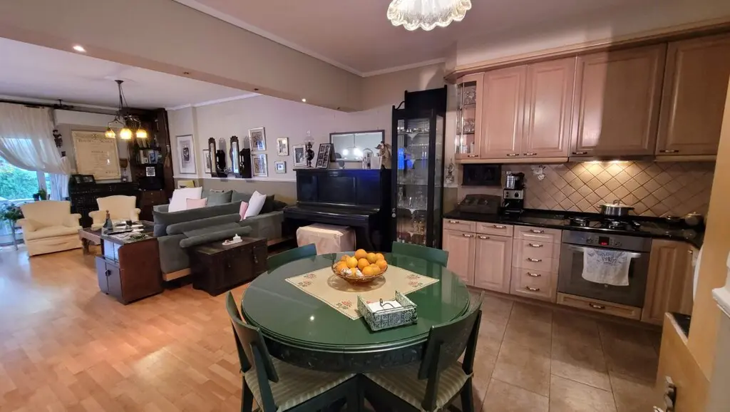 Maisonette Of 192 M² In The Suburbs Of Thessaloniki