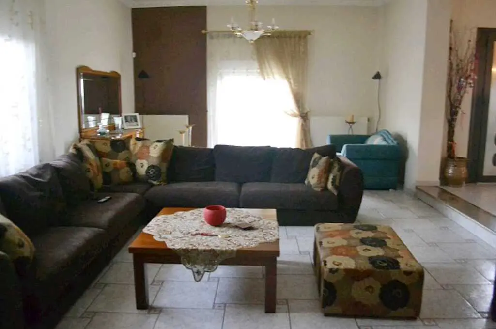 Detached House Of 378 M² With Olympic Coast In Olympic Coast