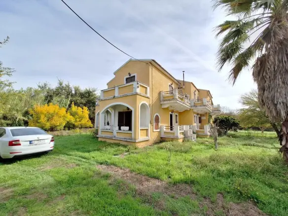 Complex Of 250 M² In Corfu