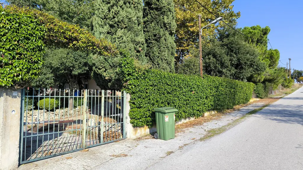 Detached House Of 378 M² With Olympic Coast In Olympic Coast