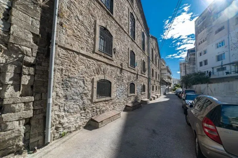 Building Of 830 M² In Kavala