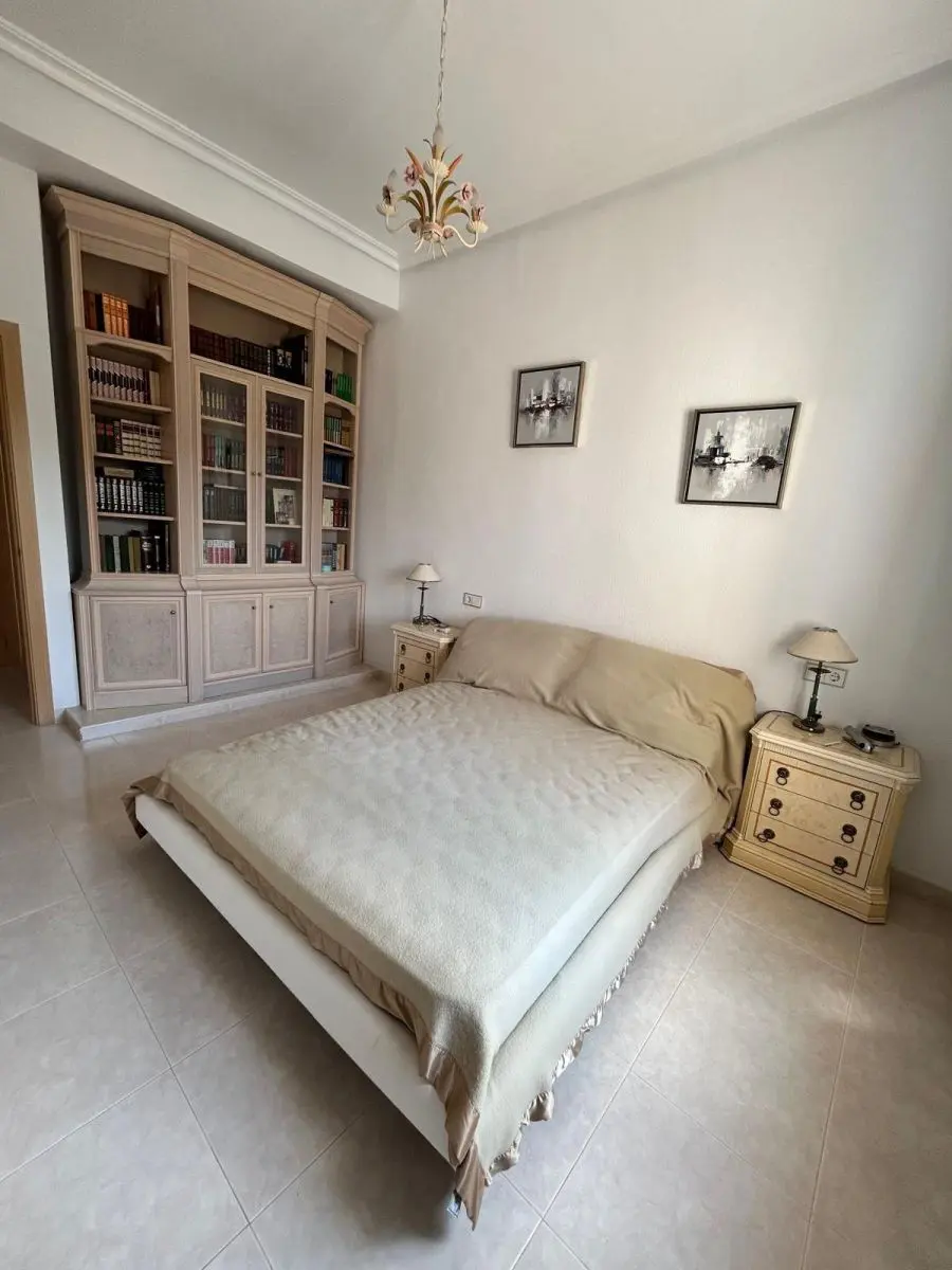 Villa Of 425 M² In Rojales, Spain