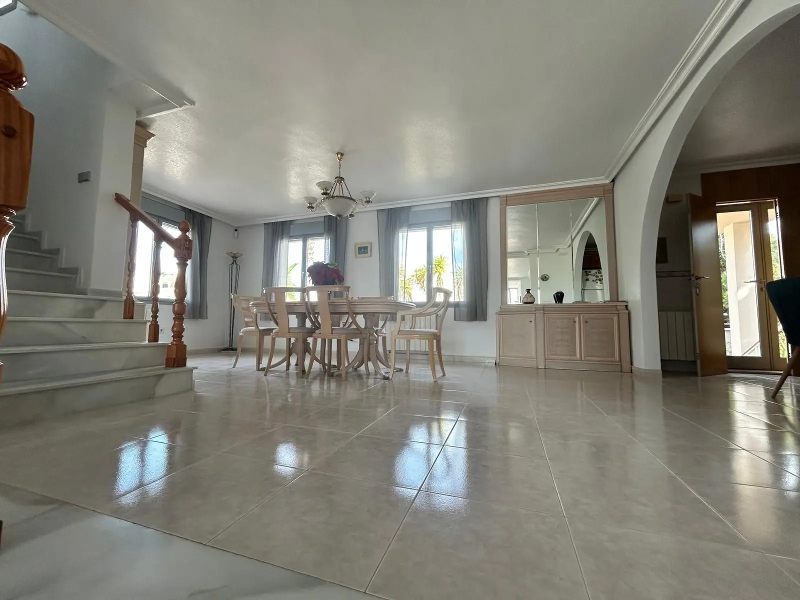Villa Of 425 M² In Rojales, Spain