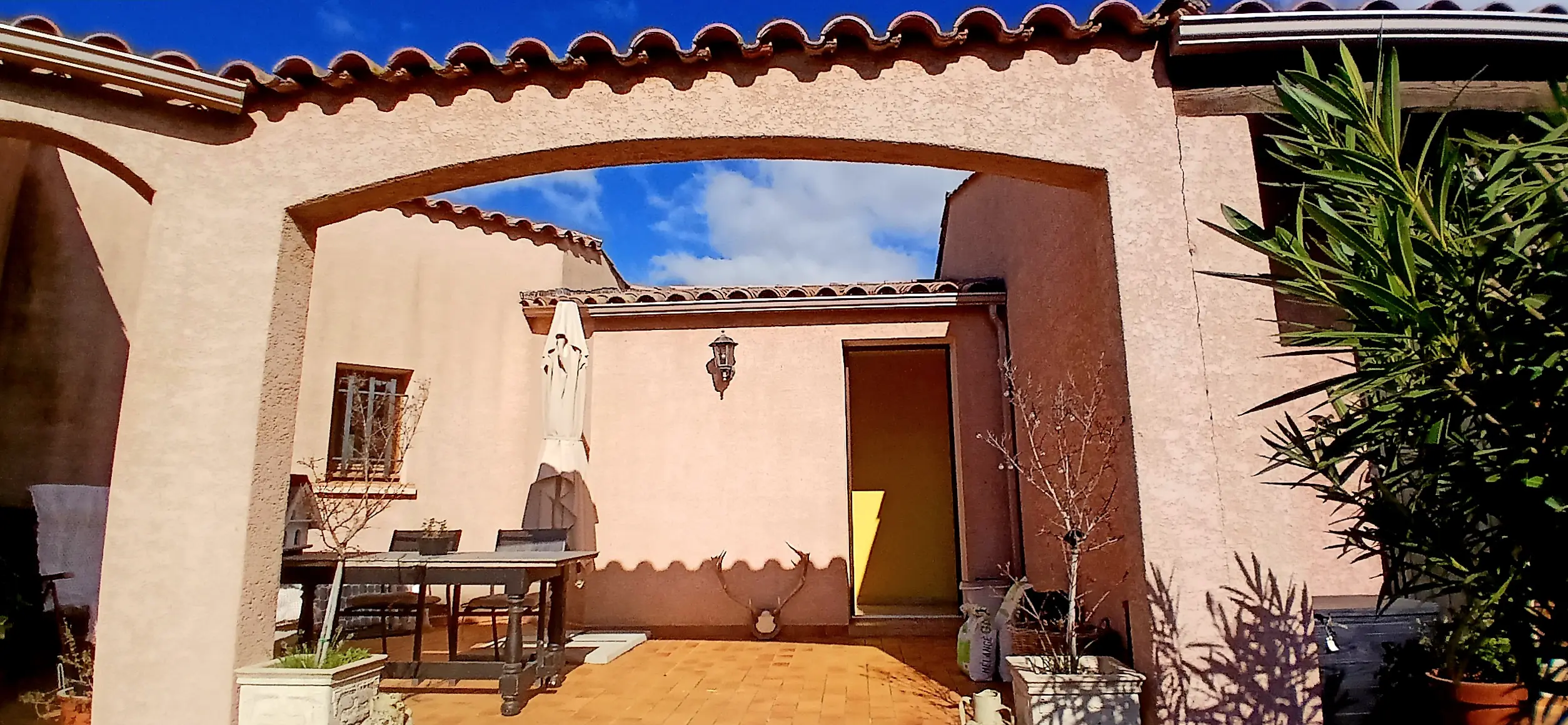 Detached House Of 115 M² In Bize Minervois, France