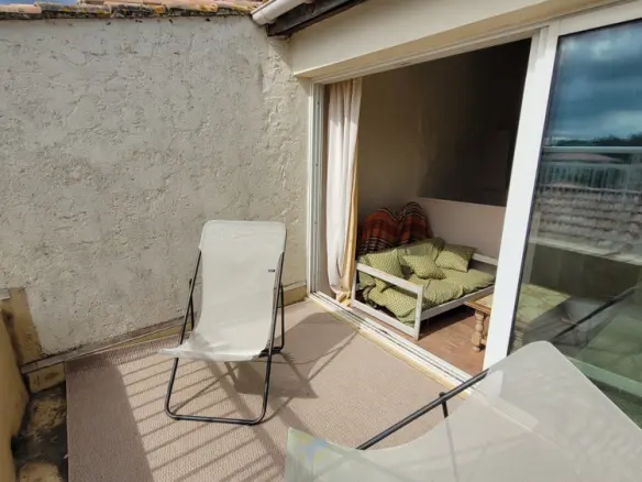 3-bedroom House In Saint Genies De Fontedit, France (80 M²)